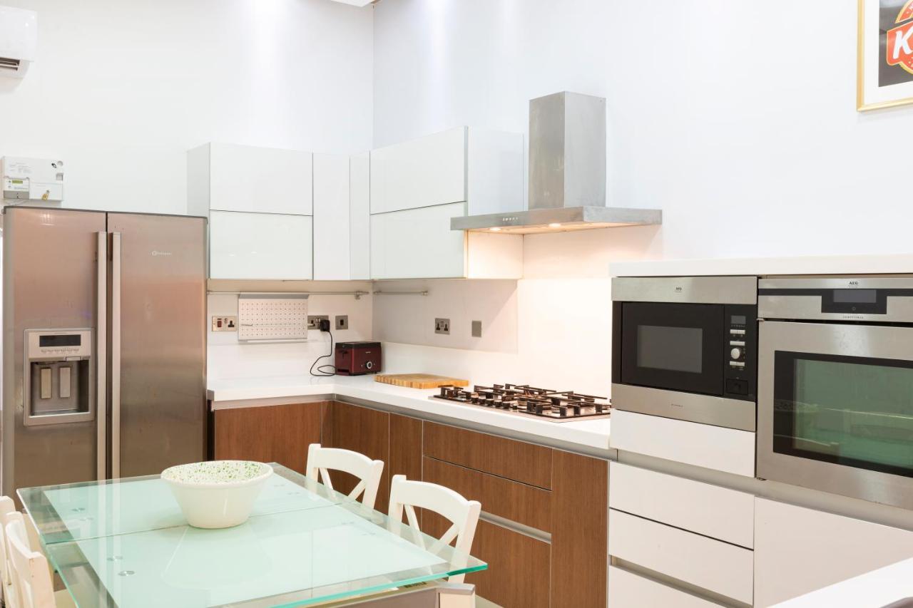 Dc36 -Spacious&Stylish 3 Bedroom Flat. Prime Zone メーリッハ エクステリア 写真